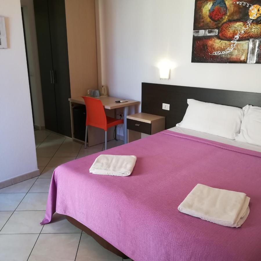 La Locanda Del Mare B&B La Caletta Esterno foto