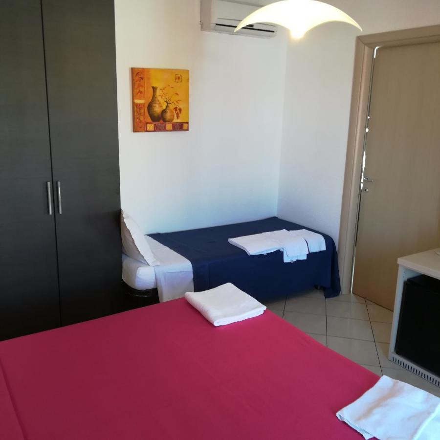 La Locanda Del Mare B&B La Caletta Esterno foto