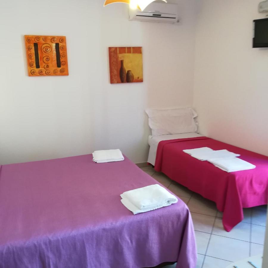 La Locanda Del Mare B&B La Caletta Esterno foto