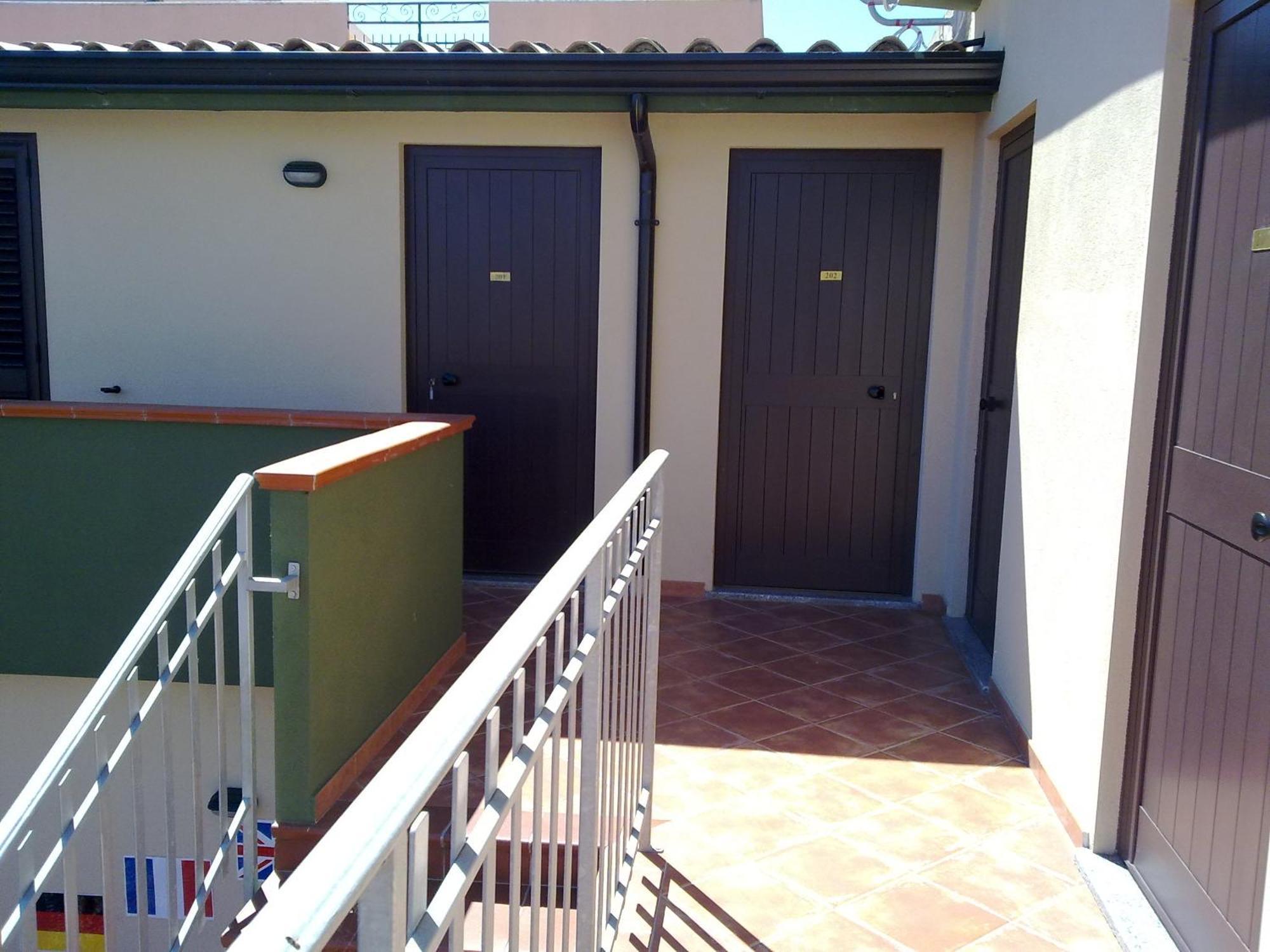 La Locanda Del Mare B&B La Caletta Esterno foto